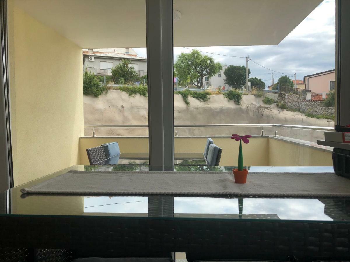 Apartment Zeljkica - Villa Sunce Сень Экстерьер фото
